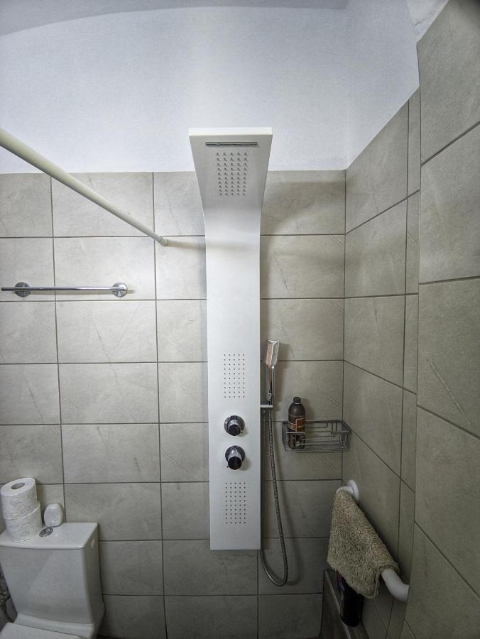 The Rose Apartment Волос Екстер'єр фото